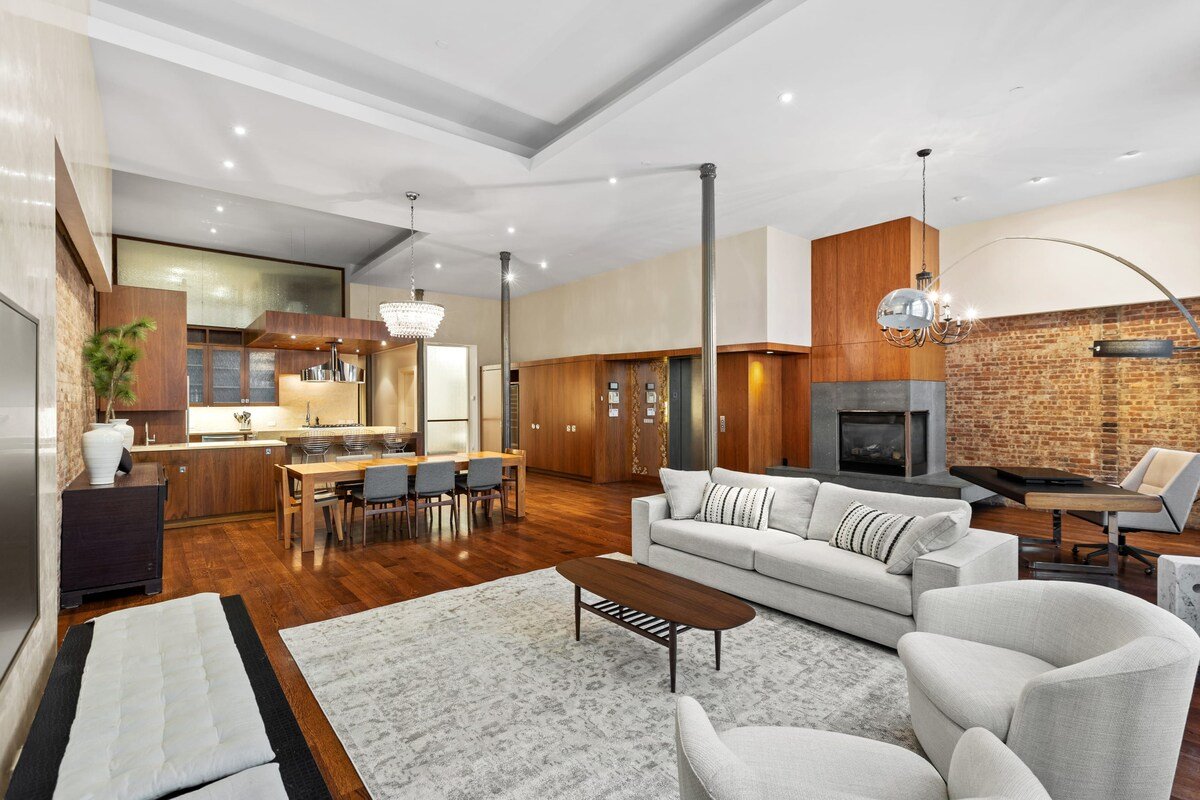 RoveTravel | Rialto IV |Modern Loft 3BR w/ Terrace gallery image 2