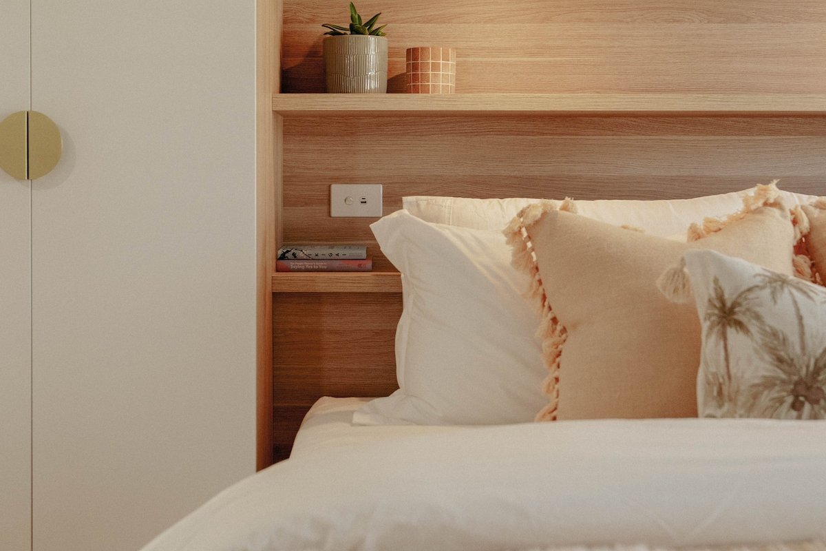 White Haven~Group entertainer. Games. Pizza oven. gallery image 3