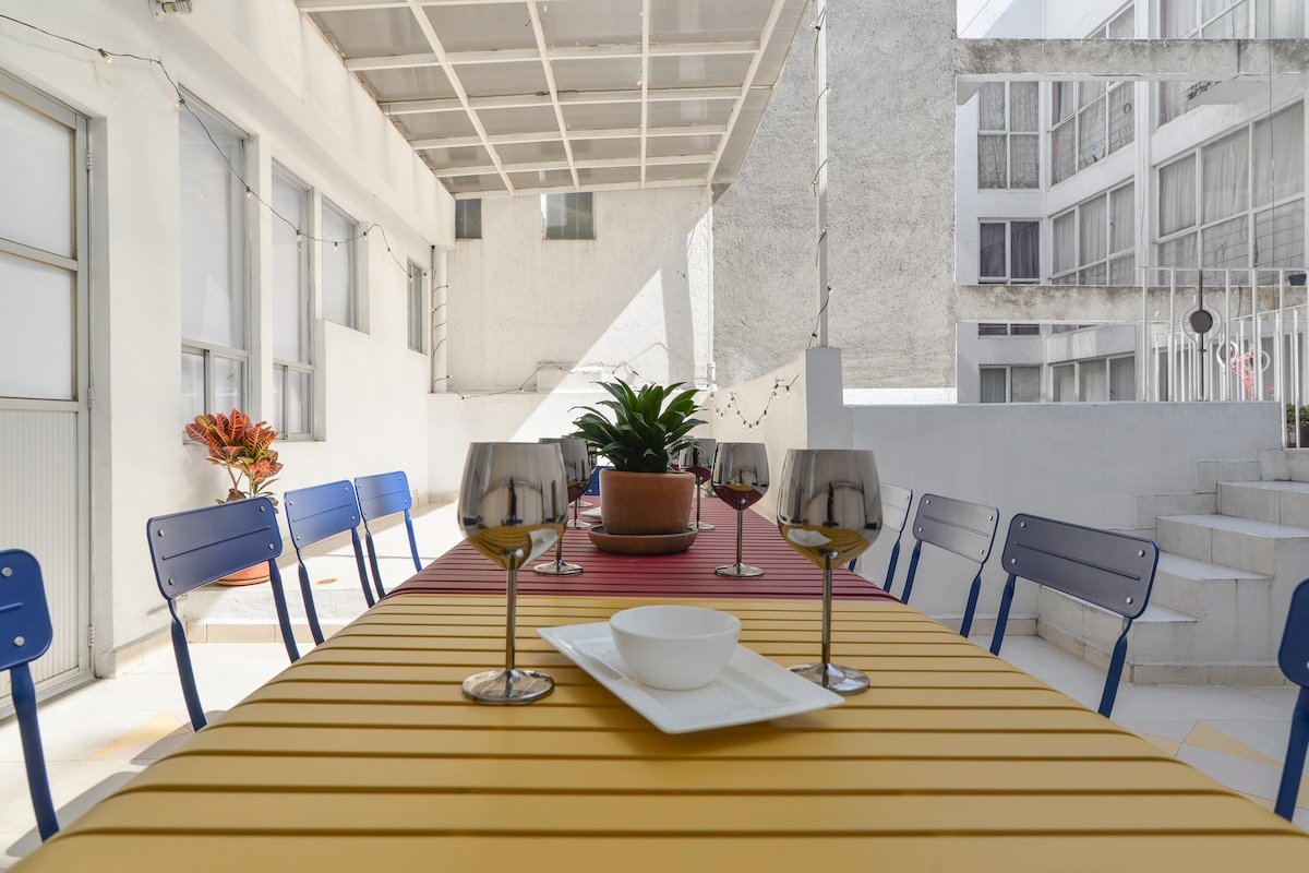 Big Colonial House 4 Groups | Terrace | Roma Norte gallery image 4