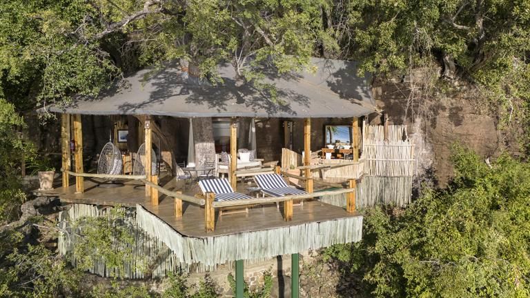 Tongabezi Lodge Tree House