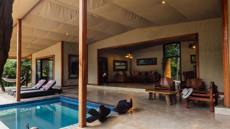 Family house pool area