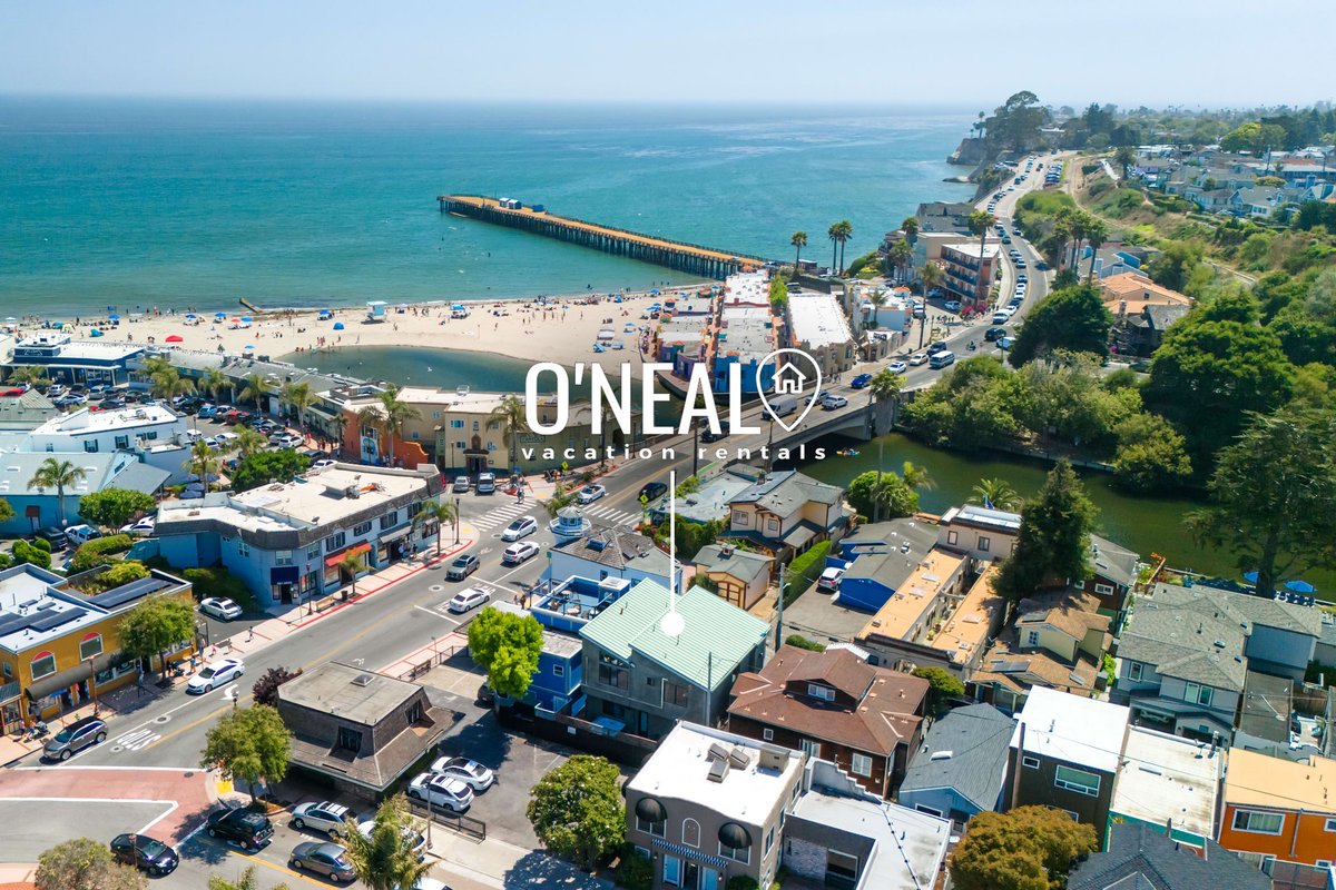 4 Bedroom Luxury in Capitola Village w/ parking!