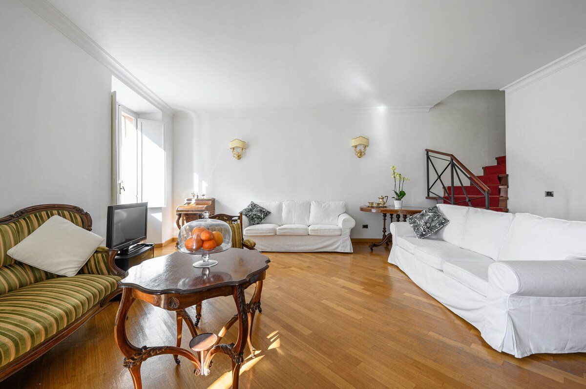 Pantheon Square amazing sight gallery image 5