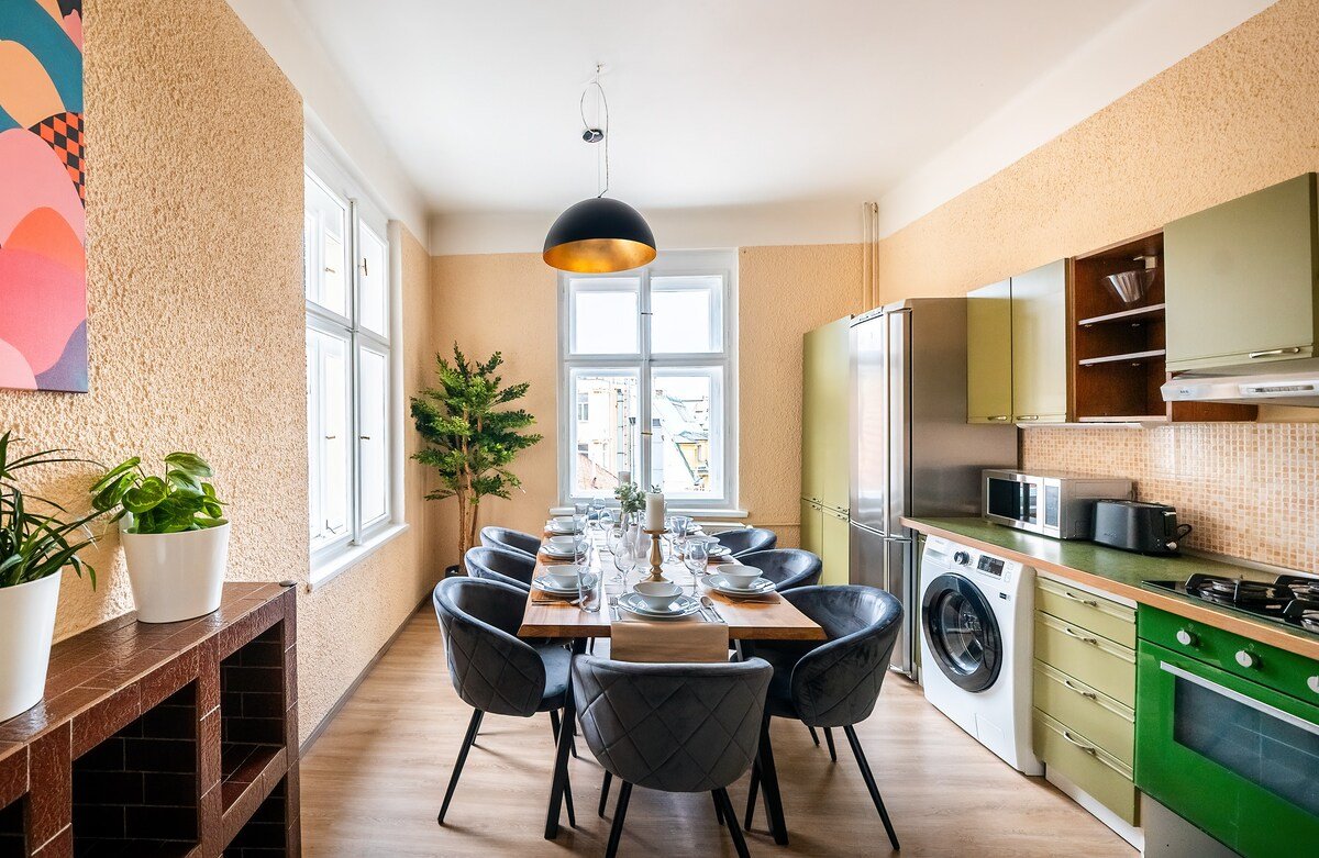 4BR + 2Bath Peppa pig luxury Family & Groups APT gallery image 3