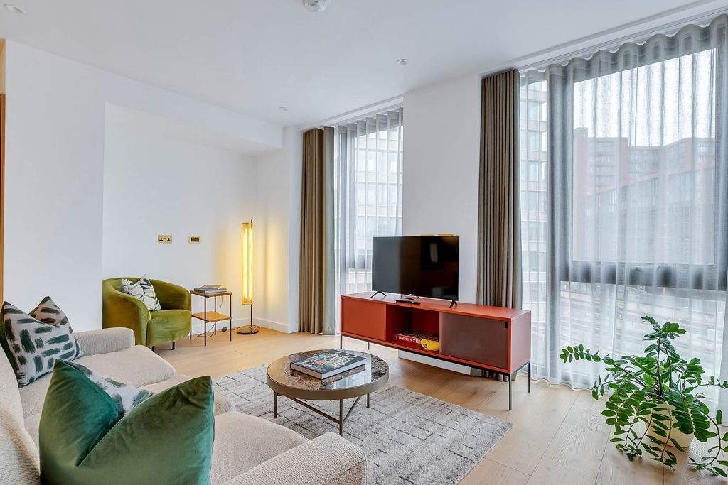 Exquisite 3BR Flat at The Enclave gallery image 3