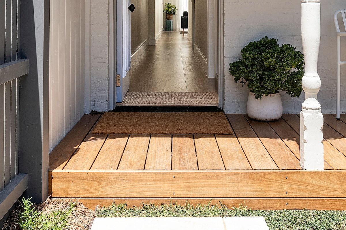 Clovelly House gallery image 3