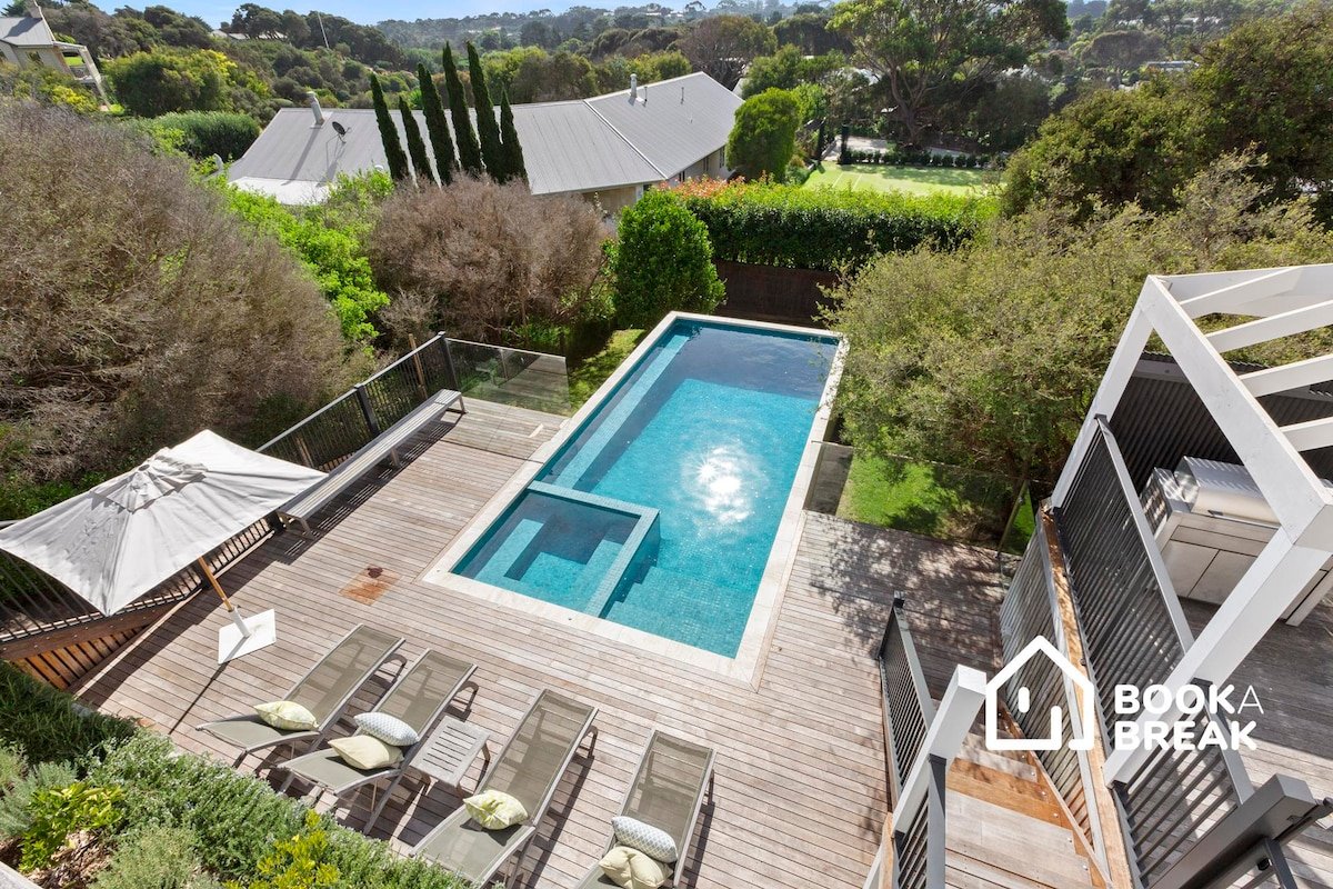 Clovelly of Portsea – Heated Pool & Spa Luxury gallery image 4