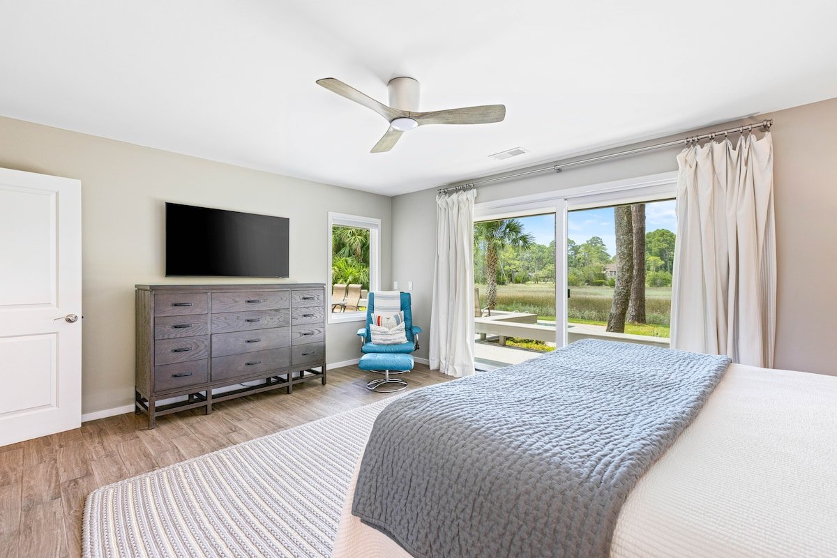 11 Black Tern gallery image 4