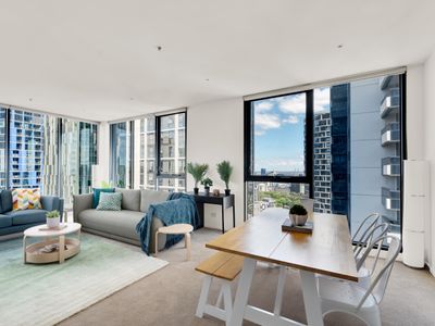 Melbourne CBD Oasis! Pool, View