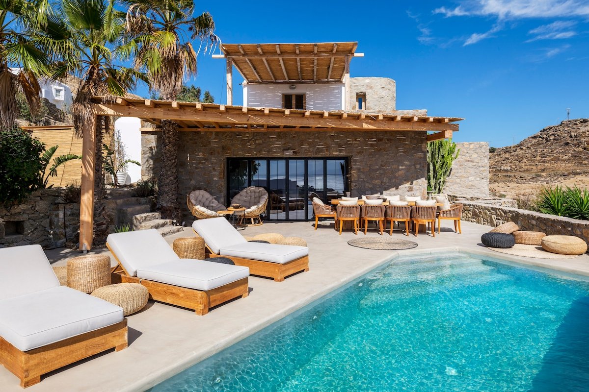 Pure Mykonos | Villa with pool near Scorpios gallery image 2