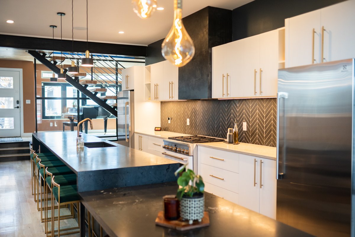 LoHi Home: Hot Tub, Rooftop & Skyline Views