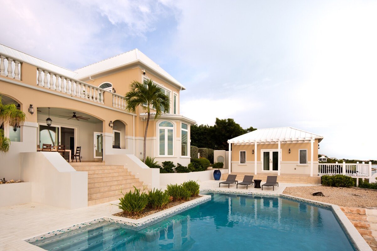 Three Cays Villa gallery image 5