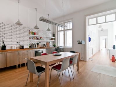 Luxury and spacious city-apartment