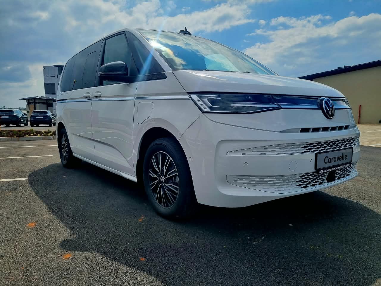 VOLKSWAGEN T7  CARAVELLE STYLE DSG 4MOT for Sale in South Africa