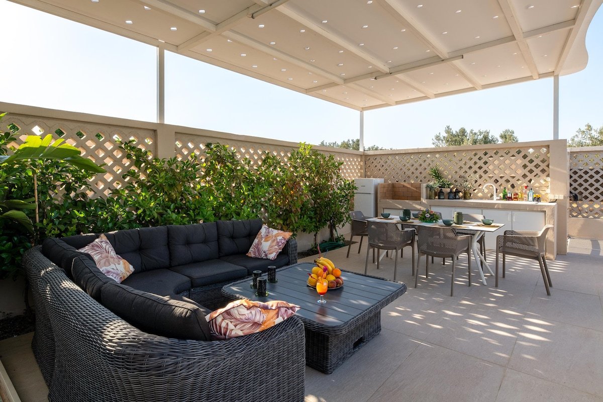 Villa Gaia Green-Adults only gallery image 4