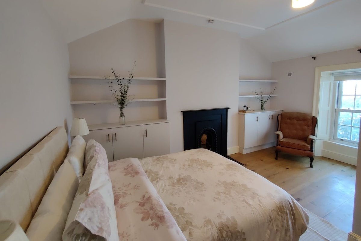 4 Spacious Rooms in Ballsbridge gallery image 3