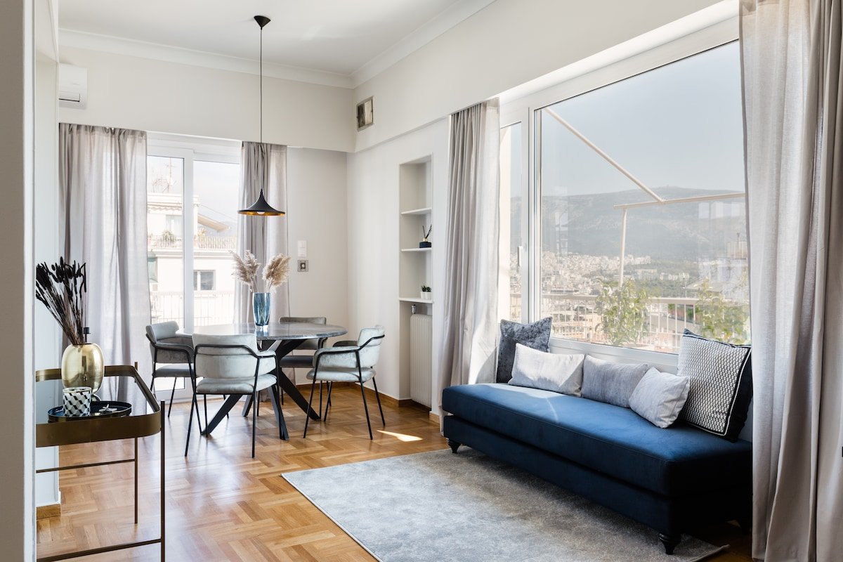 Elegant Luminous 3BD Apartment in Kolonaki gallery image 2