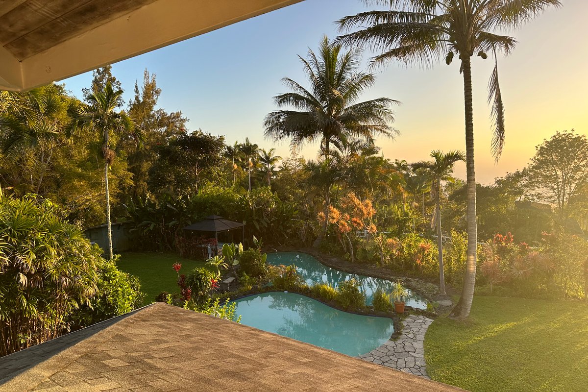 Holualoa Hideaway 15+ guests with guest cottage