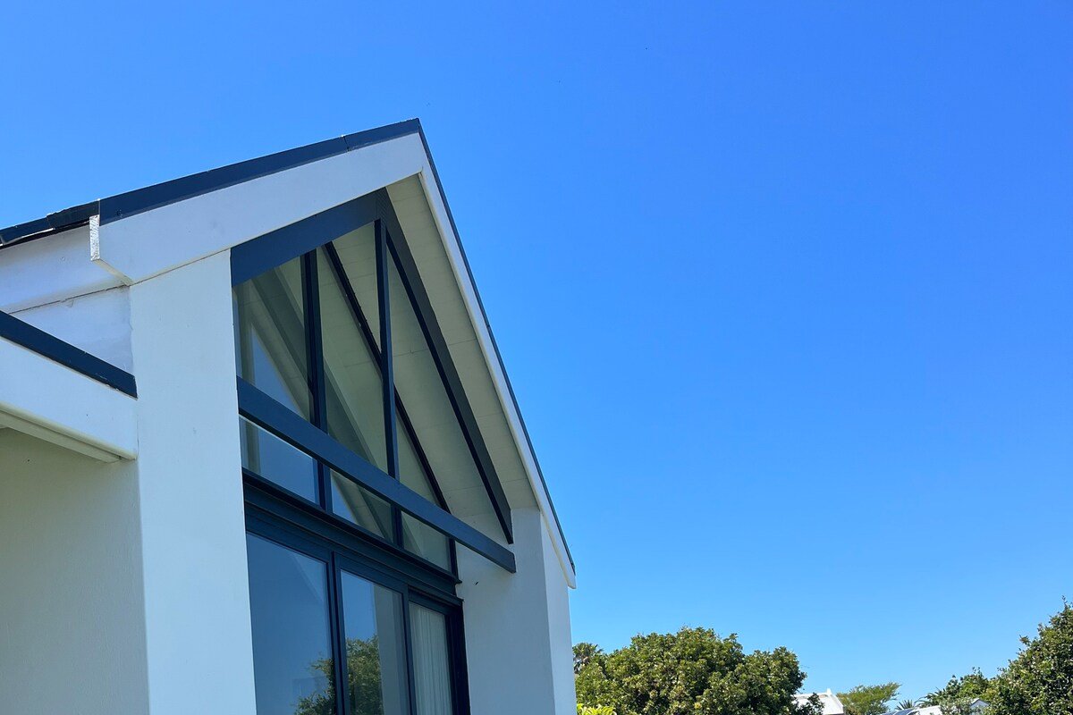 Quince Corner – Home in Noordhoek gallery image 4