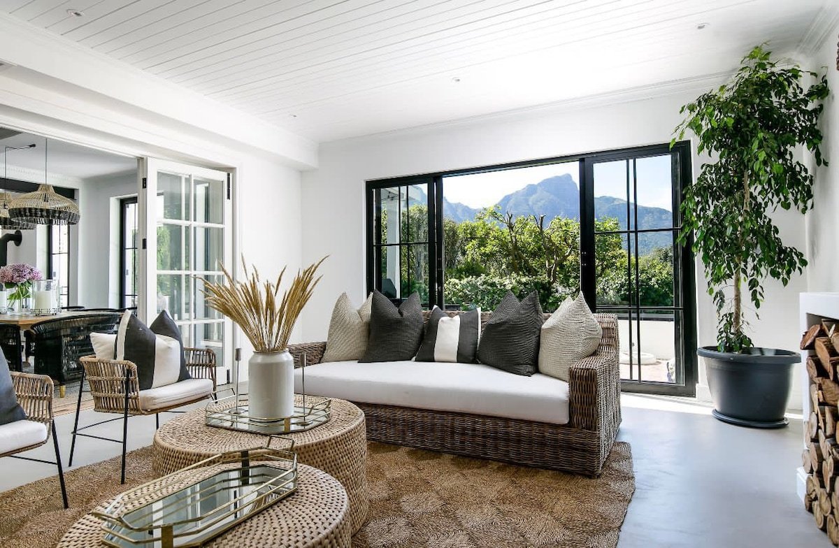 Luxury Mountain View Villa gallery image 2