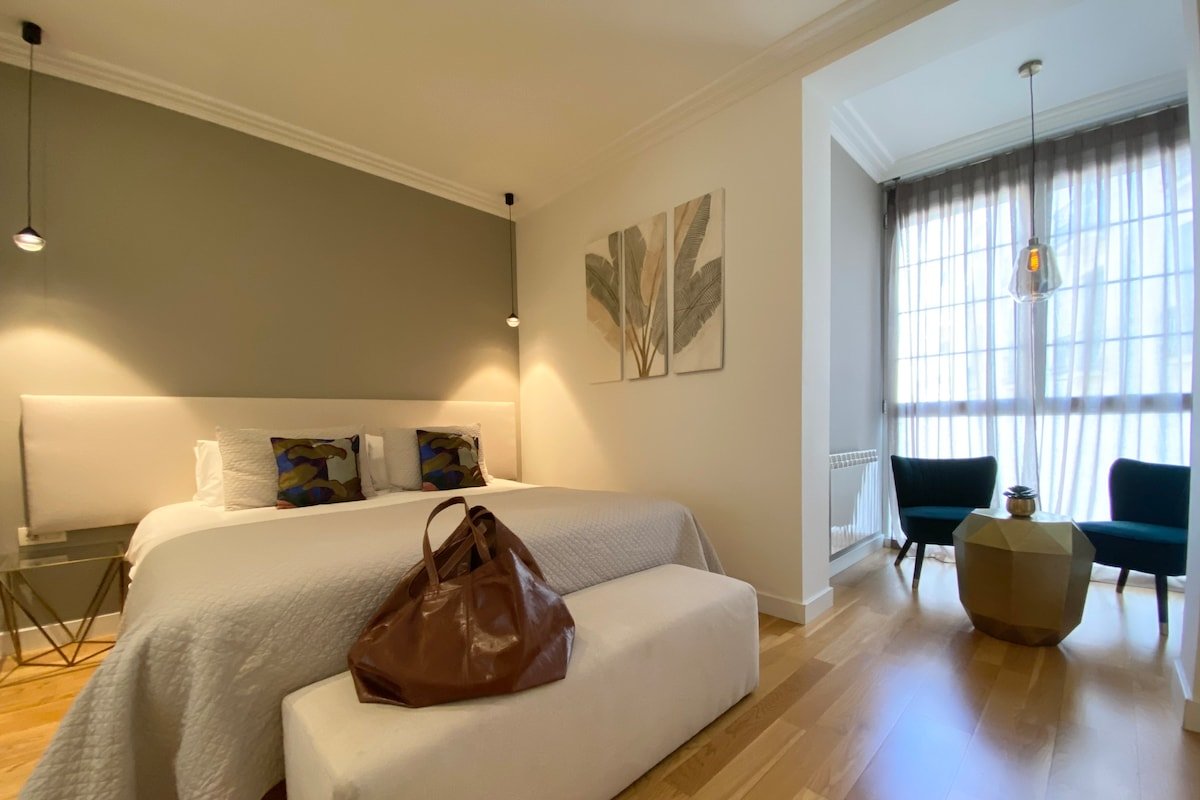 BCN Chritmas Spacious & Elegant Av Diagonal 6PP gallery image 4