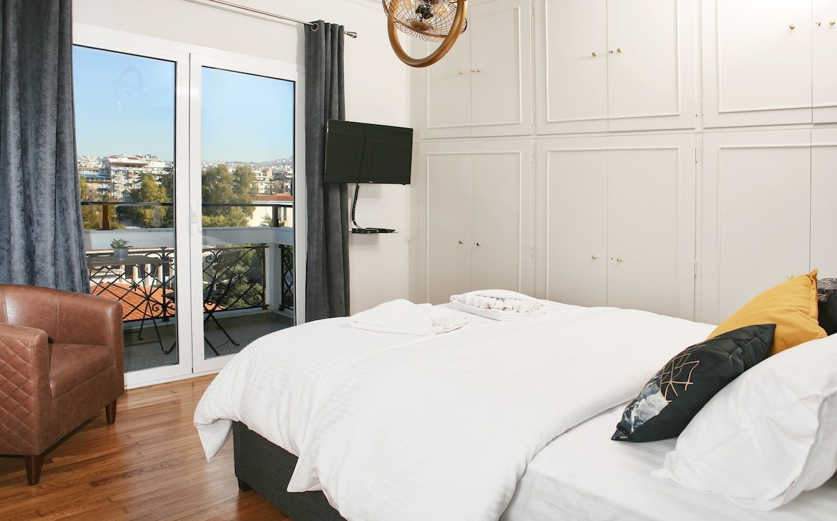 AthensCapital Loft 3-4 by the Archaelogical Museum gallery image 5