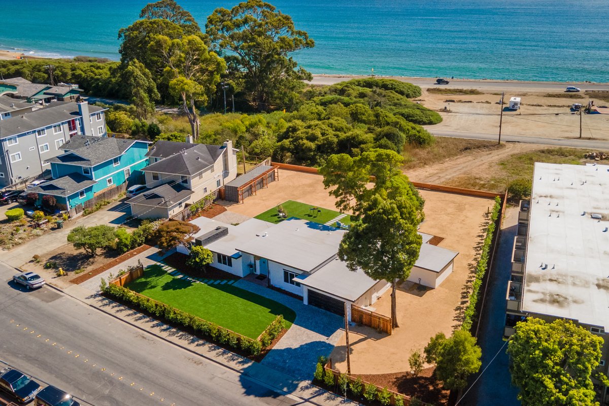 Coastal Estate w Hot Tub Ocean Views Walk to