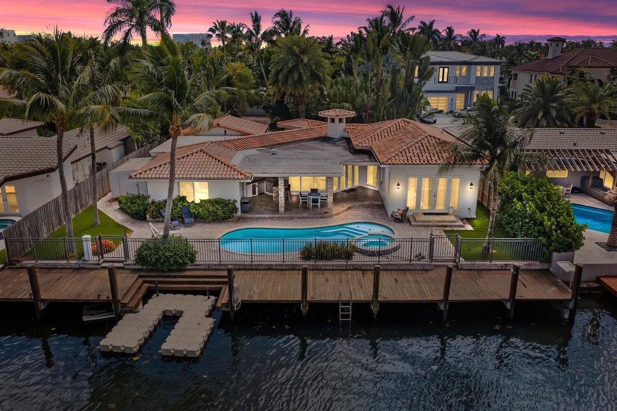 LAS OLAS !! WATERFRONT MANSION gallery image 2