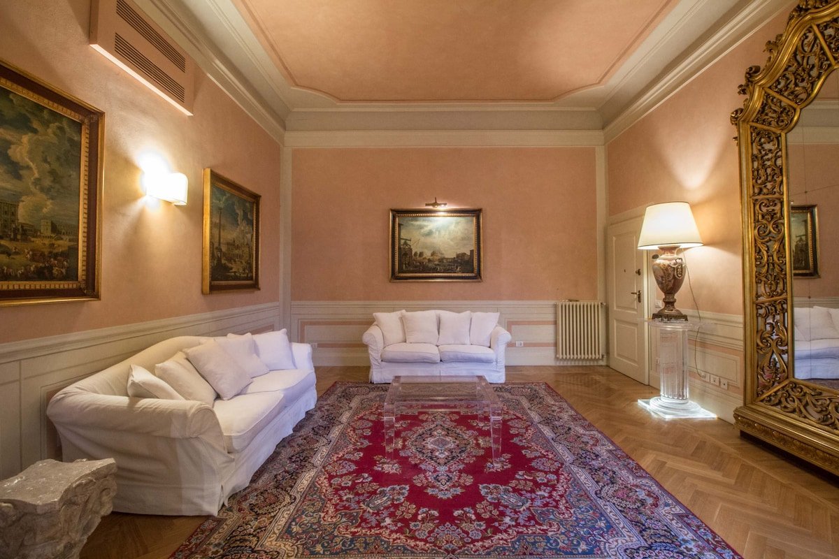 3 bedrooms luxury flat with TERRACE ON THE DUOMO gallery image 4