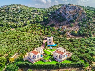 Amazing Sea View -Pool-Complex up to 21 guests.