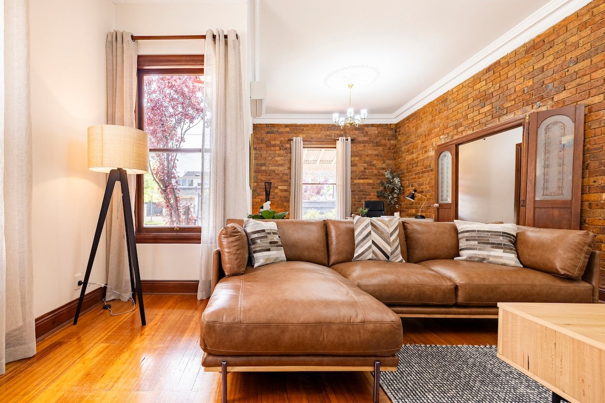 Parliament Place gallery image 3