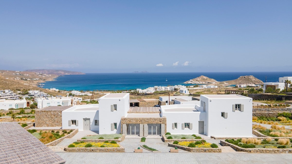 Villa Apiro | MG Villas Mykonos gallery image 3