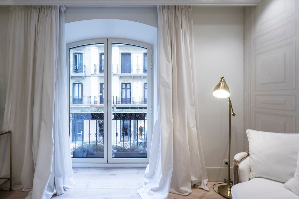 ♡ Brand New⎮ Beachfront ⎮3 min Old Town Anvers ♡ gallery image 2