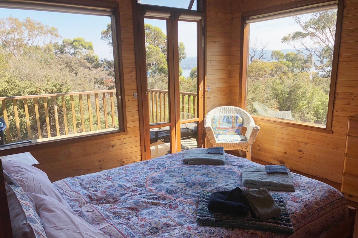 Akira – Freycinet National Park gallery image 5