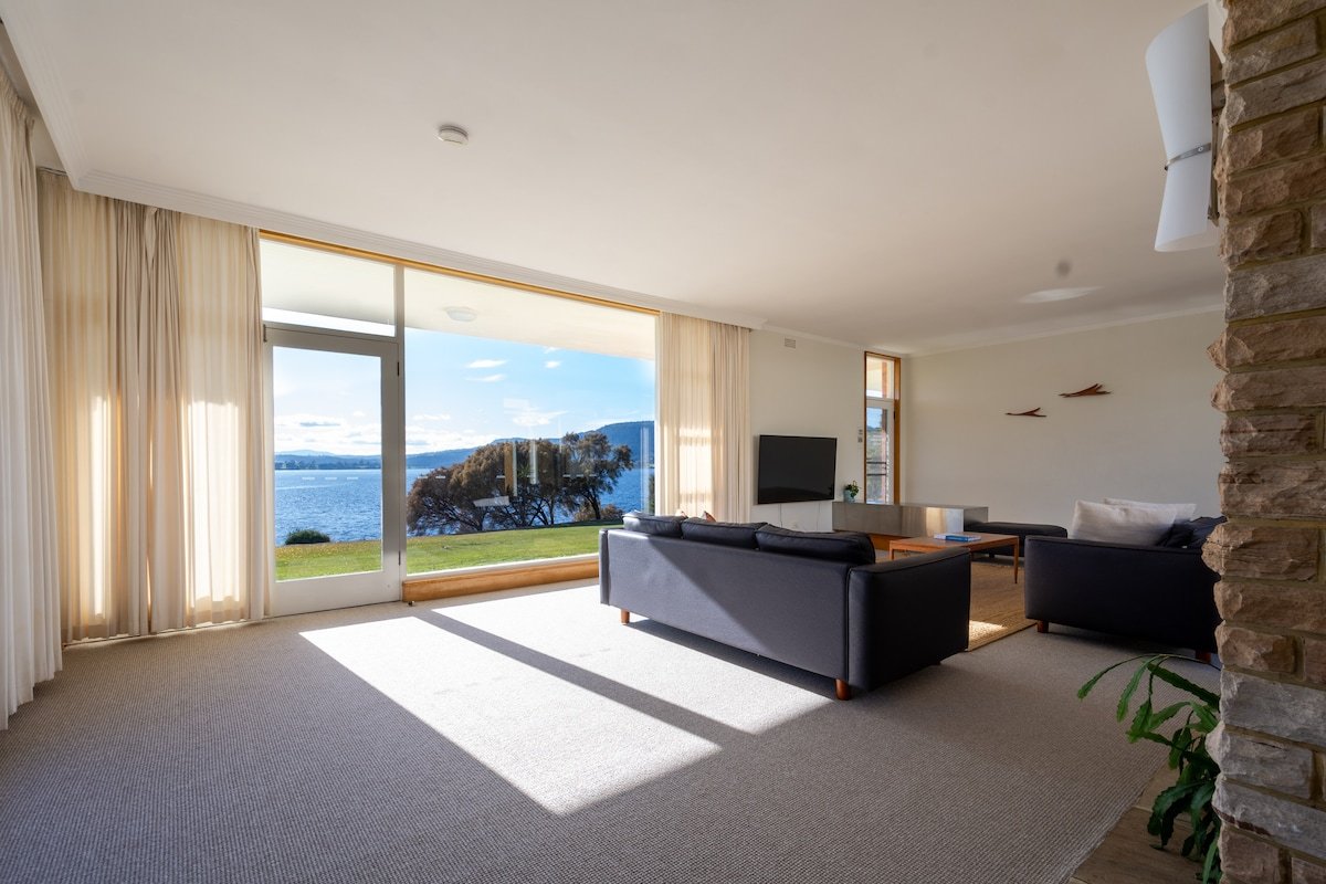 The River House at Riverfront Motel gallery image 2