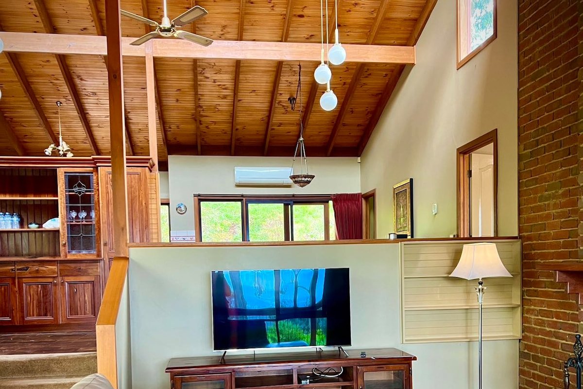 Melbourne Topview Villa Dandenong Ranges Australia gallery image 4