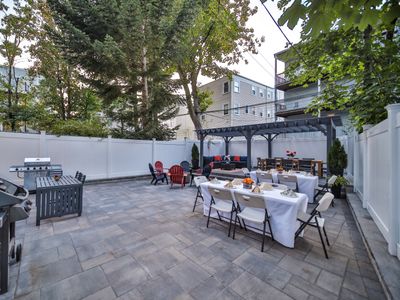 Large Triplex Backyard near T 4 GroupsBusiness