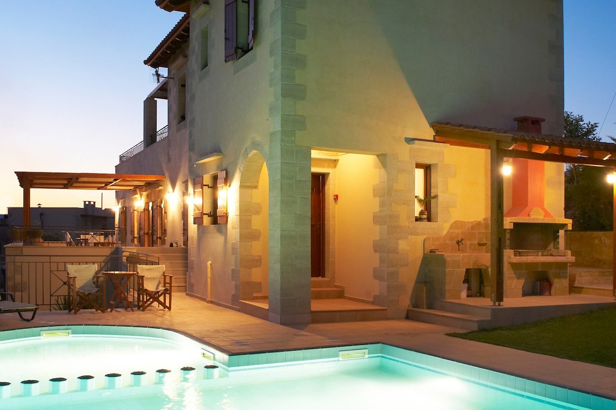 Luxurious Stone Villa Patriko , kaliviani, Crete gallery image 5