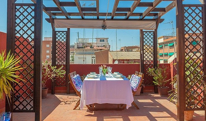 Beautiful House with terrace gallery image 2