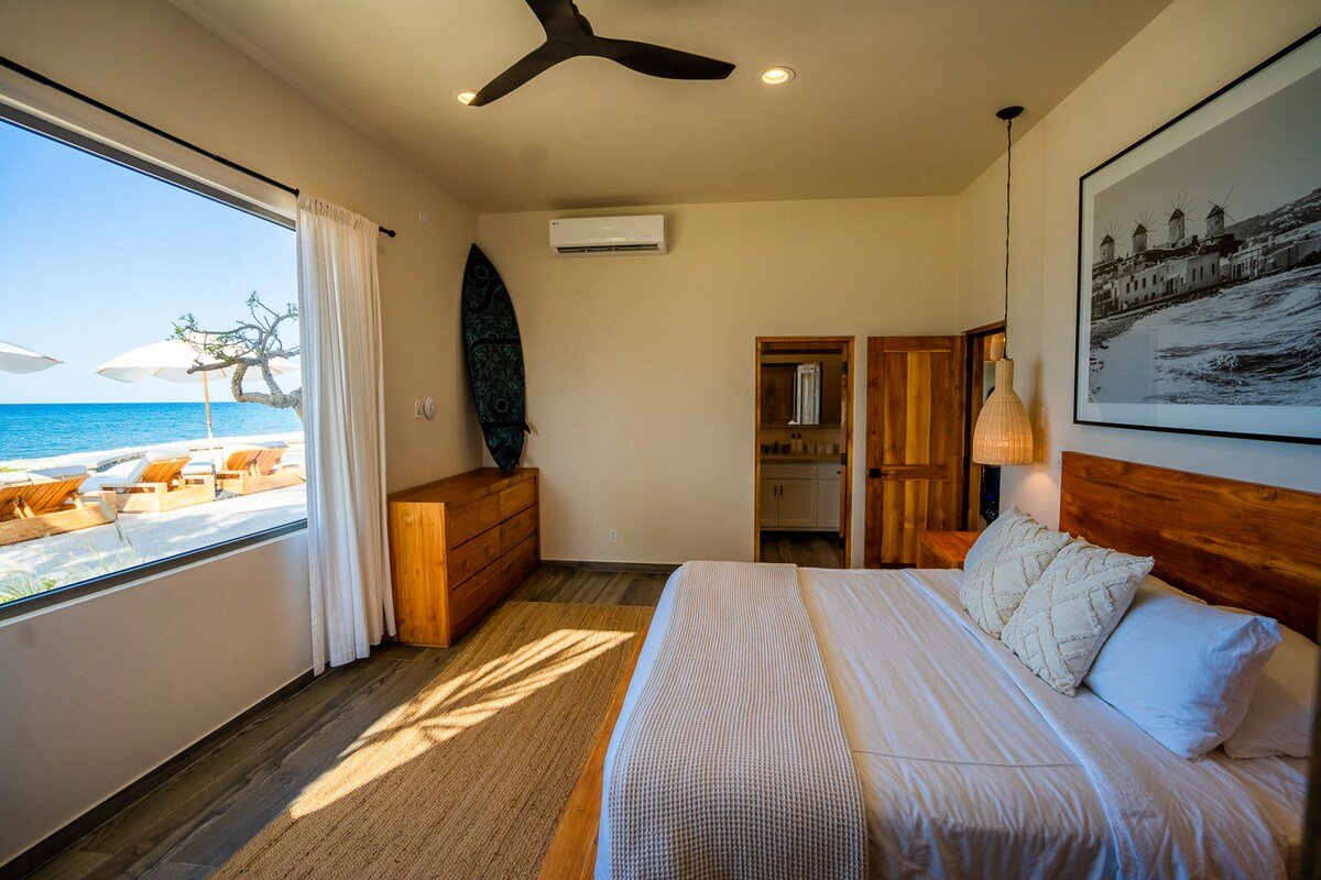 Onda Beachfront Estate with Private Chef & Butler gallery image 5