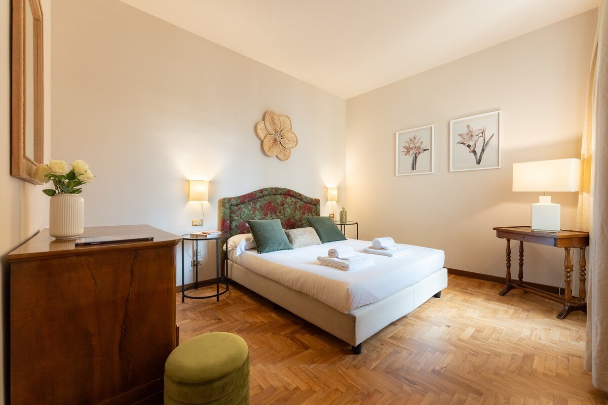 Antonella Elegant 3-Bedroom in Prime Location gallery image 5