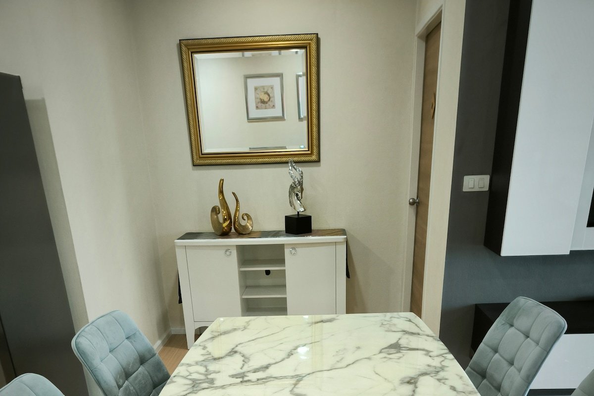 [F]Heart of BKK/190m or 5min walk to BTS/6-7pax gallery image 5