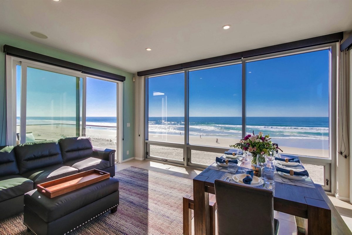 Beachfront Paradise – Ocean Palms Penthouse