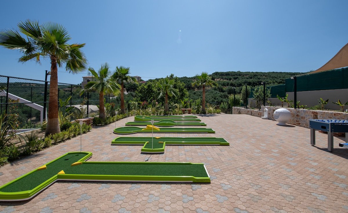 Sauna, Sports field, Mini Golf & Daily Cleaning gallery image 5