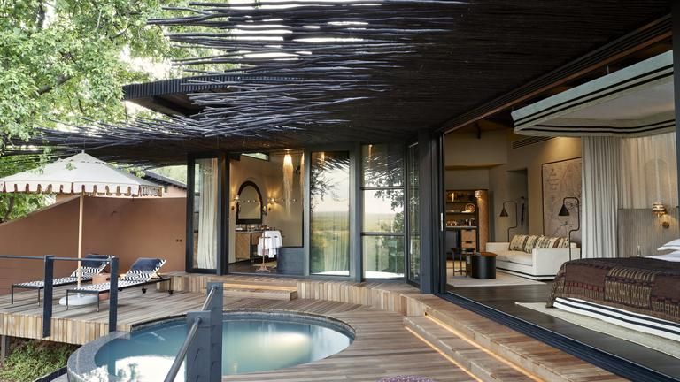 Vista Suite pool deck and room
