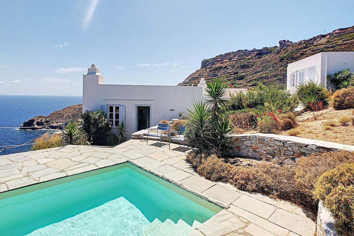 Magnifique villa avec vue gallery image 2