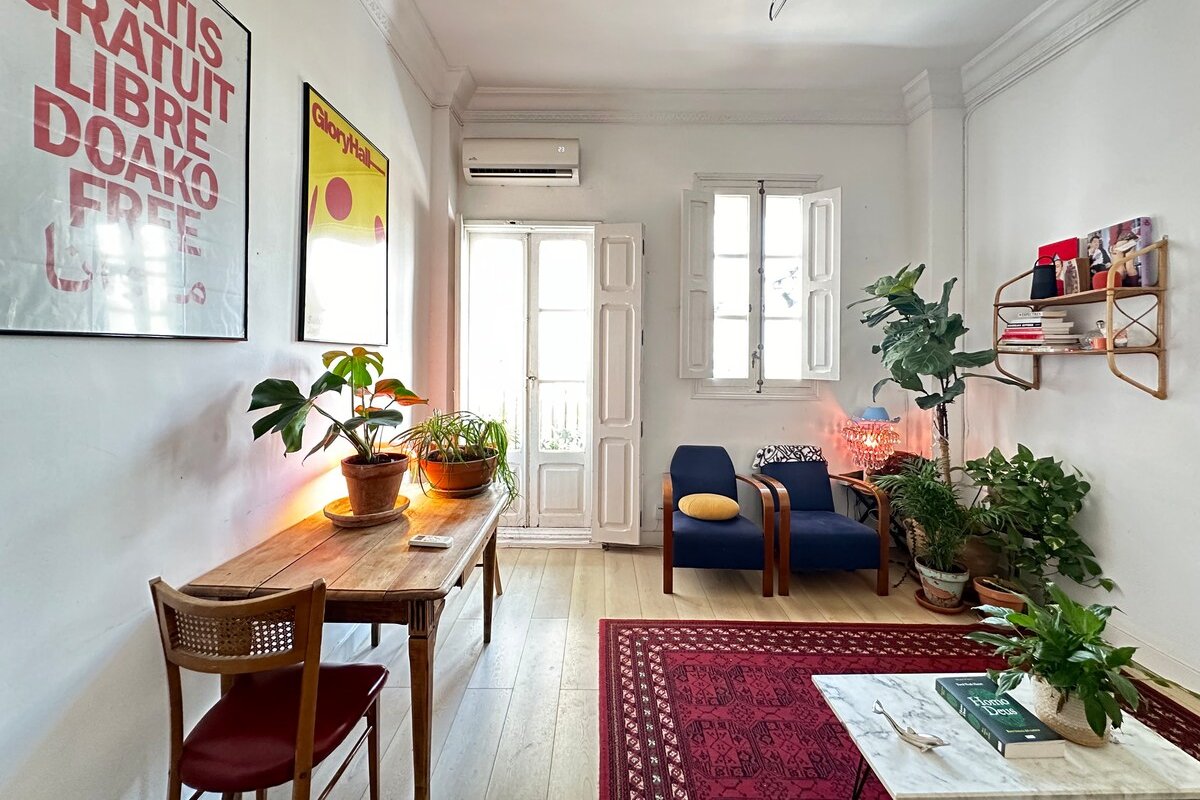Cozy Modernist Ruzafa Apartment gallery image 2