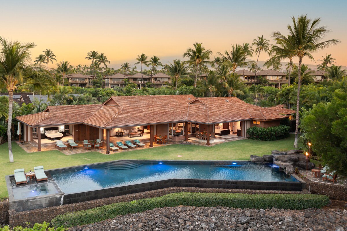 Hualalai Luxury Estate w/ Infinity Pool & Golf