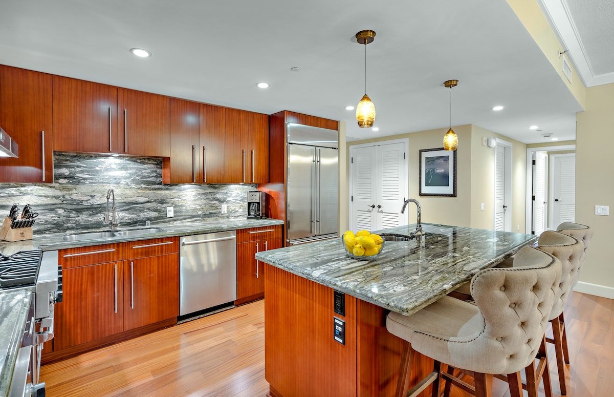 Maui Resort Rentals: Honua Kai Konea 249 gallery image 3