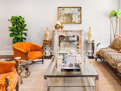 Spacious Five Bedroom Home in Trendy Chicago Neighborhood